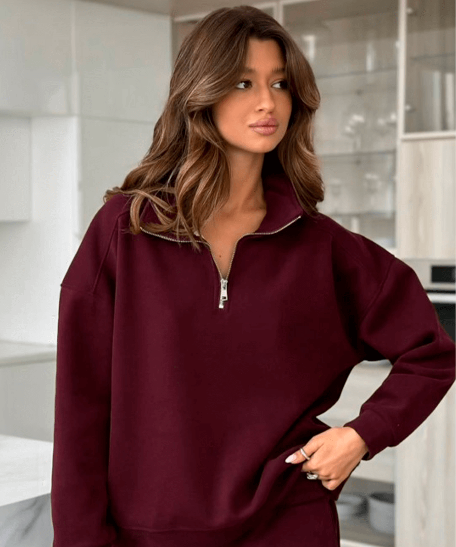 Утеплённый костюм из мягкого велюра