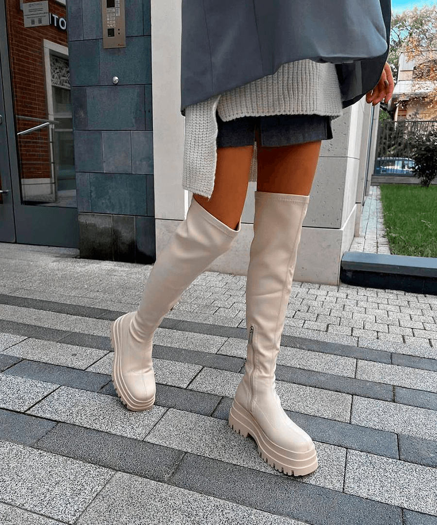 Сапоги на массивной платформе